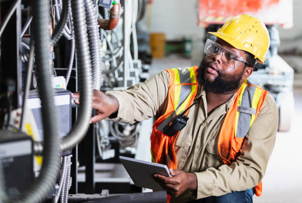 Best Electrical Troubleshooting Services  in Elyria, OH